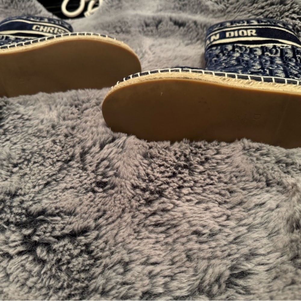 Dior Style  Sherpa Lined Espadrille Boots - Picture 3 of 3